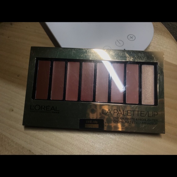 L’Oreal nude lip palette - Picture 2 of 4